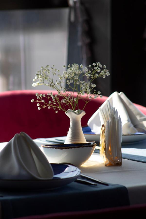 Orient Hotel Μπισκέκ Εξωτερικό φωτογραφία
