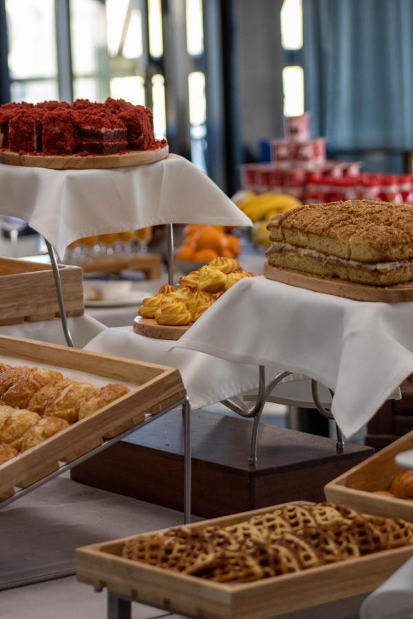 Orient Hotel Μπισκέκ Εξωτερικό φωτογραφία
